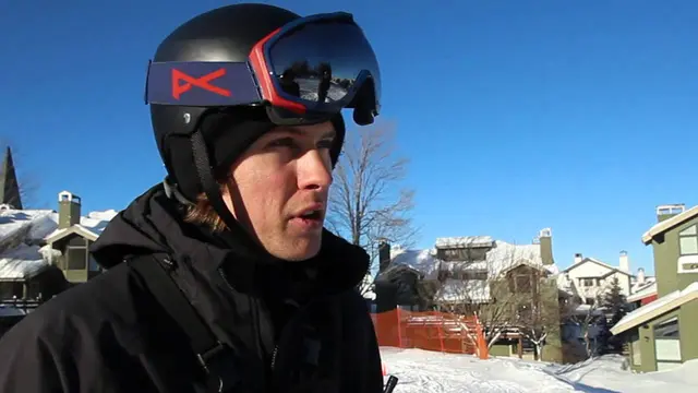 Beginner Snowboarding tips: Turning and Stopping