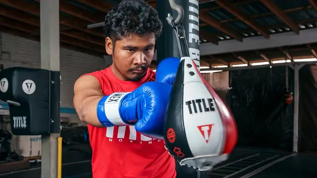 Hanging a Double End Bag | TITLE Boxing | How To Hang a Boxing Bag