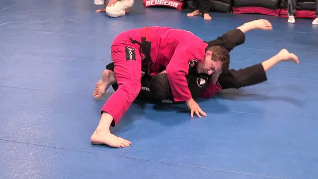 Side control attacks based on opponent's defense