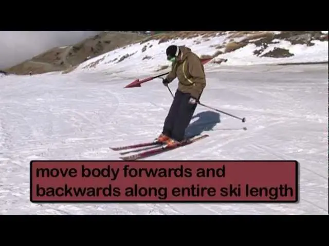 Warren Smith Ski Academy - Carving - Loading The Ski