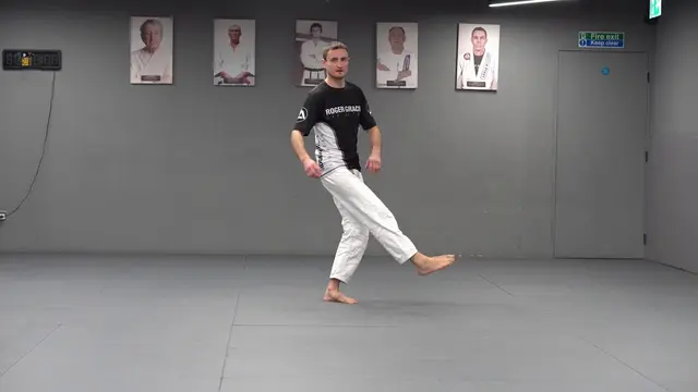 (BJJ Judo) 3 breakfalls for beginners. Breaking the fall (Ukemi) for Brazilian Jiu Jitsu and Judo