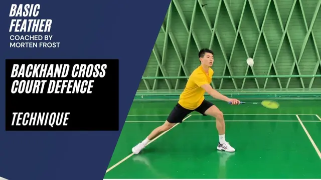 How to play the backhand cross court defense (short) | Coached by Morten Frost | Basic Feather