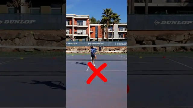 The #1 mistake ruining your approach shot! ❌🎾 #tennis #tennistips #tennislesson #tenniscoach