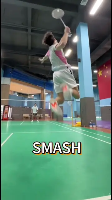 How to Smash in Badminton for Beginners 🏸 | Step-by-Step Smash Tutorial 🌟 Want a powerful badminton smash even if you’re a beginner? In this video, I break down how to smash in b