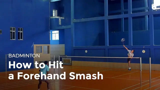 How to Hit a Forehand Smash | Badminton