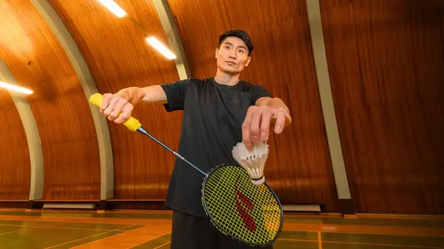 How To Play A Great Flick Serve in Badminton