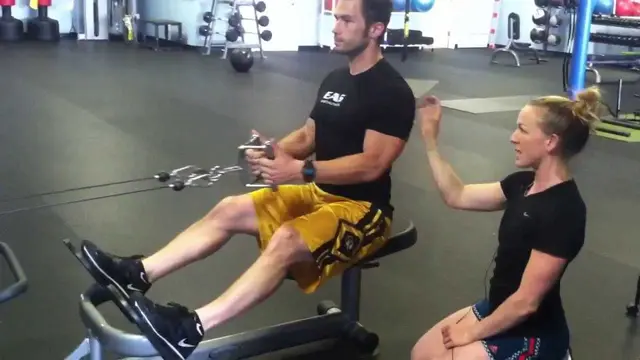 How to (and how not to) do a seated cable row