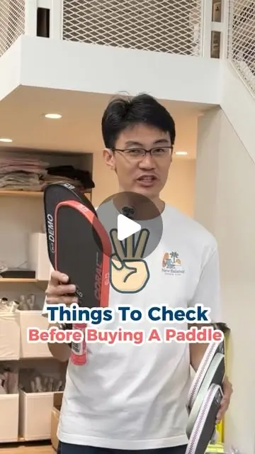 Choosing a pickleball paddle