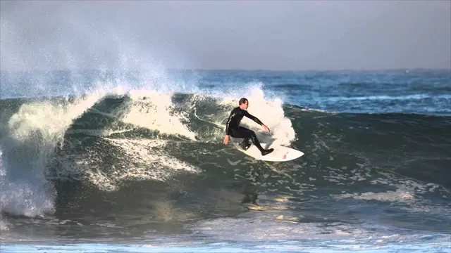 HOW TO GENERATE SPEED ON A SURFBOARD: ONLINE SURF COACHING