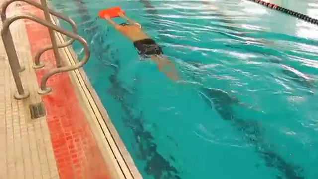 CRA's Swim Tips: Breaststroke Kick Corrections