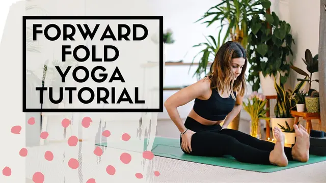 Seated forward fold beginner yoga pose tutorial 🙏 Forward fold yoga tips WELL WITH HELS