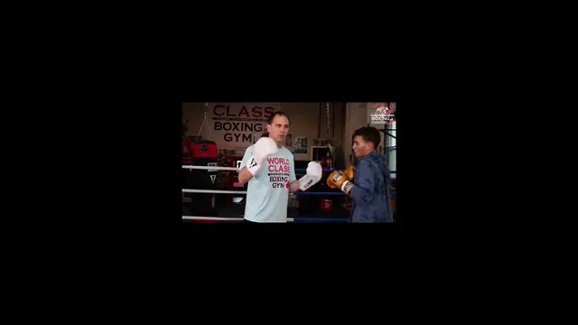 Learn how to use the Wedge Block & Improve Your Boxing Defense in this Partner Drill! #boxing #howto
