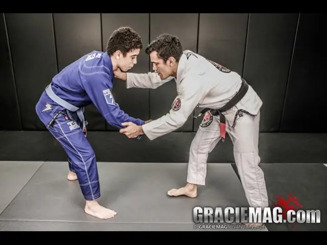 HOW-TO: Cobrinha teaches the Collar Drag to Single Leg Takedown