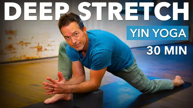 30 Min Deep Fascia Stretch l Yin Yoga for Hips & Spine