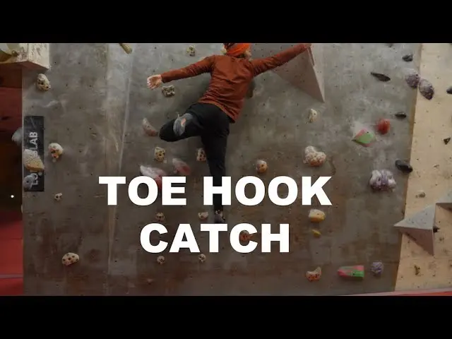 How to Dyno || Intermediate Climbing Techniques || ToeHook catch