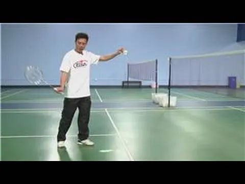 Badminton : Long Serve in Badminton