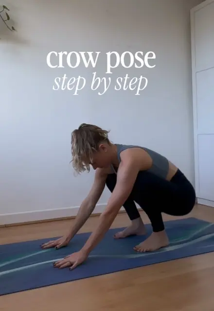 How to do crow pose step by step. #crowpose #bakasana #yoga #armbalance