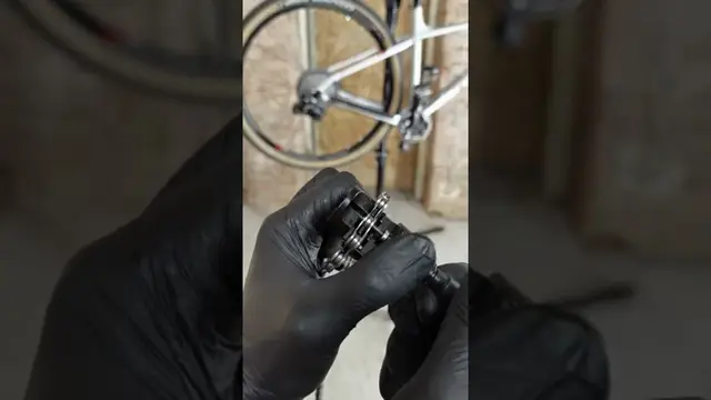 How will you know that your chain is dead and how to replace it. #shorts
