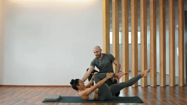 SINGLE LEG STRETCH