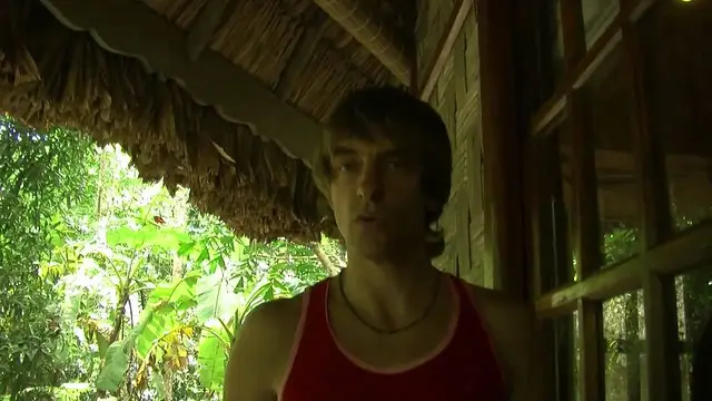 Ashtanga Yoga Shoulderstand (Pt:2) Why use a Pad in Shoulderstand; David Garrigues Asana Kitchen