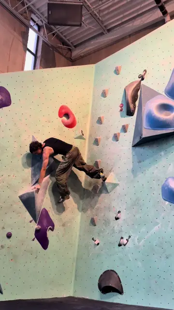 Mantle Climb Technique for V6 Bouldering - TikTok