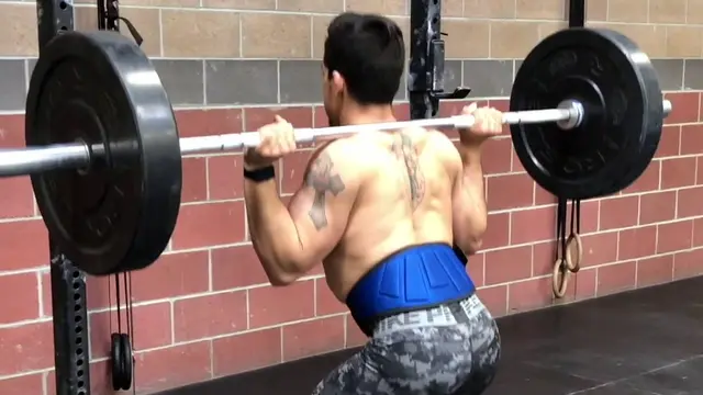 How To Use a Weightlifting Belt