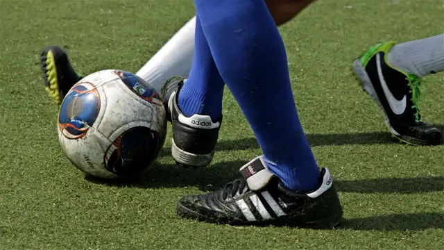 How to Tackle in Soccer | Soccer Skills