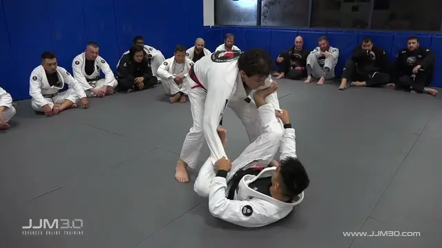 Open Guard Passing Drill - Connection