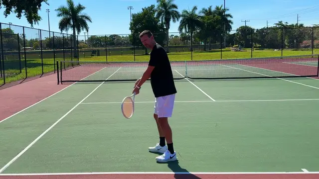 Optimal Two-Handed Backhand Preparation