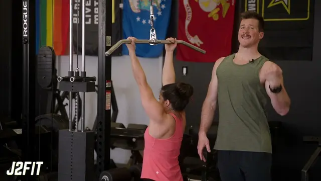 Build a V-TAPER Back: The Ultimate Guide To Underhand Lat Pulldowns | J2FIT
