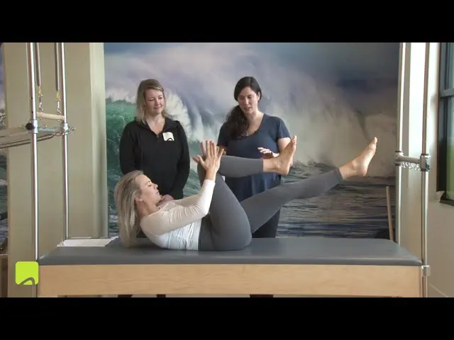 Single Leg Stretch Pilates Exercise | NEU Pilates