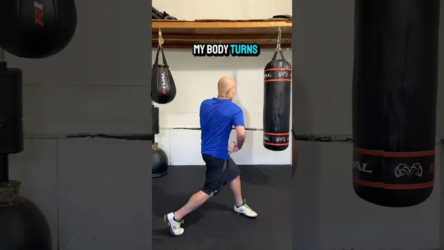The Straight Right Hand | Beginner Boxing