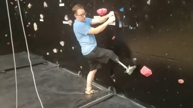 Climbing with Kyle drop knee
