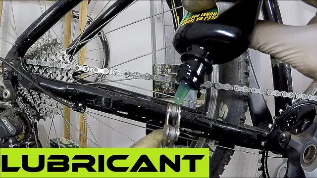 How To Clean And Lube Bike Chain. What To Avoid. Oil Bicycle Chain Tutorial.