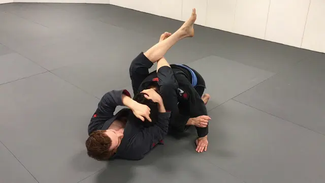 How To Finish The Triangle Choke