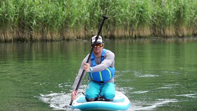 How To Stand Up Paddleboard, Kneeling