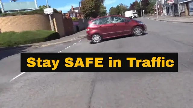Build Your Confidence Cycling in Traffic