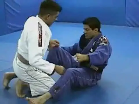 JJM ONLINE 2006 - Kneebar From Butterfly Guard & Turtle Position