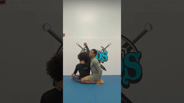 Ruotolo Brothers: Arm Triangle  Easy BJJ Setups & Finishing Techniques