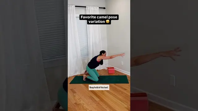 Favorite Camel Pose Variation 🤩 #yogaposes #yogaflow