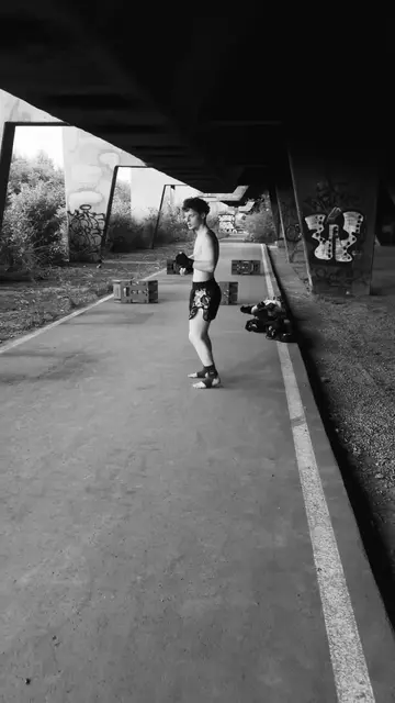 Shadow boxing