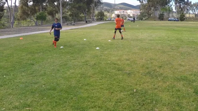 4 MUST Have Soccer Turns to Beat Any Defender