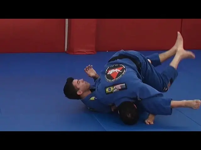 JJM ONLINE 2006 - Arm Drag Sweep From The Butterfly Guard
