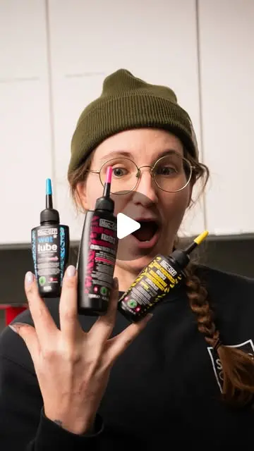 Chain cleaning and lubrication