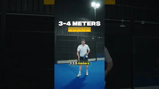 Don't be so close to the net in Padel!