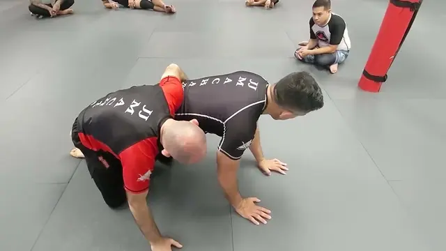 Killing the underhook from no-gi half guard top (timestamped)