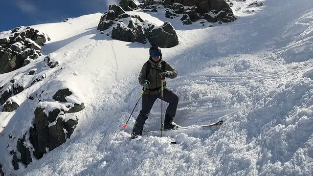 SKIING THE STEEPS