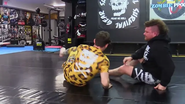 Hip Bump Sweep by Kent Peters