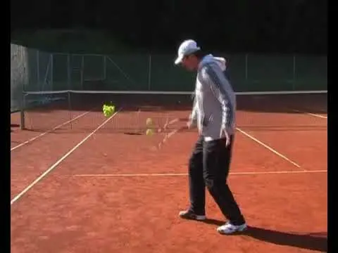 One-Handed Backhand - Drill #6: Non-dominant Arm Back