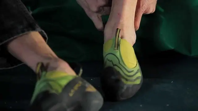 How to choose your climbing shoes by Pietro Dal Pra - part 3 of 4: the optimal size